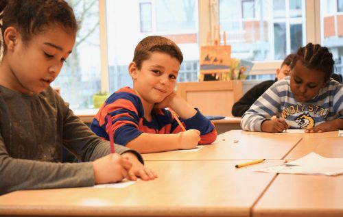 Waalse School Groep 4a leert verhalen schrijven