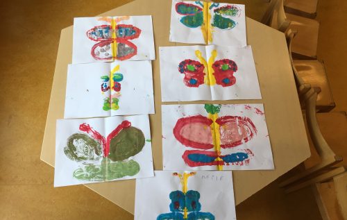 Waalse School Groep 2c leert spiegelen