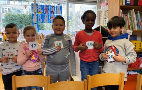 Waalse School Groep 2c leert de positie van getallen in de telrij