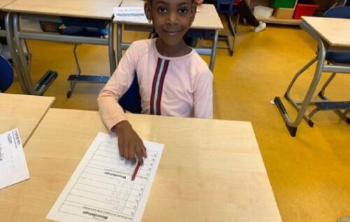 Waalse School Groep 3c leert spellen met bingo