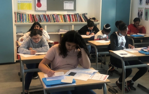 Waalse School Groep 8a leert de vraagstelling van cito interpreteren