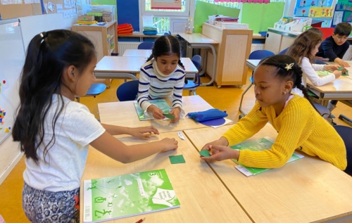 Waalse School Groep 3b leert woorden foutloos opschrijven