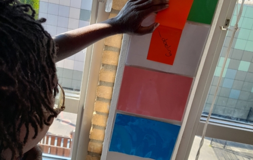 Waalse School Groep 6b leert de voorvoegsels -be, -ge en -ver