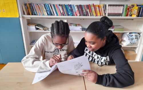 Waalse School Groep 8b leert complexe verhaaltjessommen uitrekenen